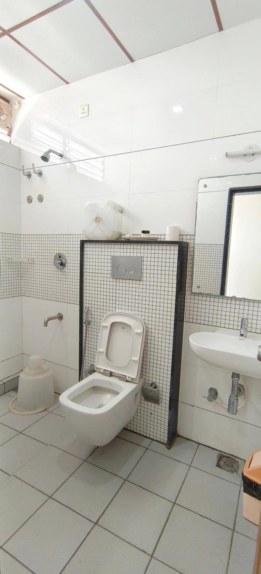 Sugamya Corner Guesthouse مَسّور الغرفة الصورة